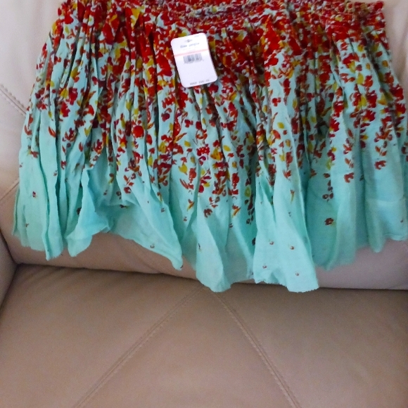 Free People top. Mint green and red in color - Picture 2 of 4